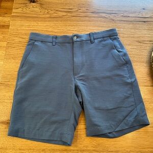 Callaway Golf Shorts Size 32 Blue